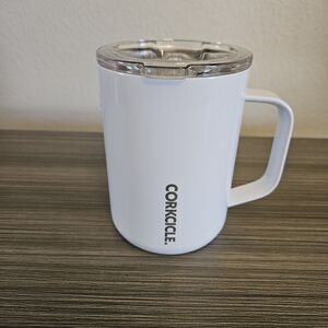 Corkcicle White 16oz Insulated Mug new with tags